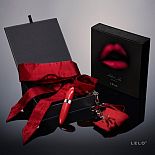 <strong>Эротический набор LELO Adore Me Pleasure Set</strong> <br />
В жизни каждой пары наступает момент, когда пора внести некую изюминку в отношения. <div class="charTableblock"> </div> Эротический набор LELO Adore Me Pleasure Set
В жизни каждой пары наступает момент, когда пора внести некую изюминку в отношения.