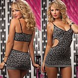 <strong>Жаккардовое платье</strong> <br />
Изящное платье с открытой спиной из жаккарда. <div class="charTableblock"><div><span>Размер</span>: S (42-44); M (44-46); L (46-48)</div><div><span>Цвет</span>: другой</div><div><span>Производитель</span>: Seven`til Midnight, США</div><div><span>В наличии</span>: S-M-L, леопард</div></div> Жаккардовое платье
Изящное платье с открытой спиной из жаккарда.