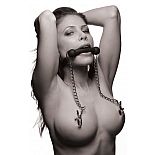 <strong>Силиконовый трензель с зажимами на соски EQUINE</strong> <br />
Очень качественный и необычный девайс для эротических игр. <div class="charTableblock"><div><span>Тип</span>: для сосков</div><div><span>Особенности</span>: с цепочкой</div><div><span>Производитель</span>: XR Brands, США</div></div> Силиконовый трензель с зажимами на соски EQUINE 
Очень качественный и необычный девайс для эротических игр.