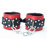 <strong>Наручники из красно-черной кожи с пряжкой 51013ars</strong> <br />
Оживить эротические игры Вам помогут наручники с пряжкой 51013ars. <div class="charTableblock"><div><span>Материал</span>: кожа</div><div><span>Цвет</span>: черный; красный, розовый</div><div><span>Производитель</span>: БДСМ арсенал, Россия</div></div> Наручники из красно-черной кожи с пряжкой 51013ars 
Оживить эротические игры Вам помогут наручники с пряжкой 51013ars.