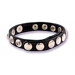 <strong>Черное кольцо на пенис REDS 2000-08 BX DJ</strong> <br />
Кожаное кольцо с блестящими металлическими кнопками и просто бесконечным количеством Размеров. <div class="charTableblock"> </div> Черное кольцо на пенис REDS 2000-08 BX DJ 
Кожаное кольцо с блестящими металлическими кнопками и просто бесконечным количеством Размеров.