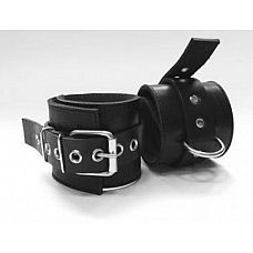 <strong>Не подшитые чёрные наножники со сварным D-кольцом</strong> <br />
Наножники не подшитые.<div class="charTableblock"><div><span>Материал</span>: кожа</div><div><span>Производитель</span>: Beastly, Россия</div></div> Не подшитые чёрные наножники со сварным D-кольцом 
Наножники не подшитые.