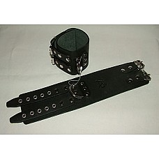 <strong>Наручи широкие (черные) без подкладки</strong> <br />
Широкие наручники, застегивающиеся на 2 пряжки. Ширина – 7 см. Изготовлены из натуральной кожи. Не подшиты. Размер регулируется.
Прилагается карабин. Ручная работа.<div class="charTableblock"><div><span>Материал</span>: кожа</div><div><span>Производитель</span>: Подиум, Россия</div></div> Наручи широкие (черные) без подкладки 
Широкие наручники, застегивающиеся на 2 пряжки. Ширина – 7 см. Изготовлены из натуральной кожи. Не подшиты. Размер регулируется.
Прилагается карабин. Ручная работа.