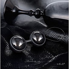   Luna Beads Noir 
 ! LELO     :     !         !
<br><br>
 Luna Beads Noir    ,     .      ,      !        ,   .      ,            !
<br><br>
  Luna Beads Noir          .    ,     ,    .         ,         !  ,     ,    .         !        ,    ,      .          :    .     LELO Luna Beads Noir      !
<br><br>
  ,  ,    .             .
<br><br>
  : 2,9 .
<br> : 733115 .
<br>  : 37 .
<br> : ABS - . , ,  .   ,         .  :  .

<br><br>  : 2 , ,  ,    .
<br><br>          Fifty Shades of Grey (  ).