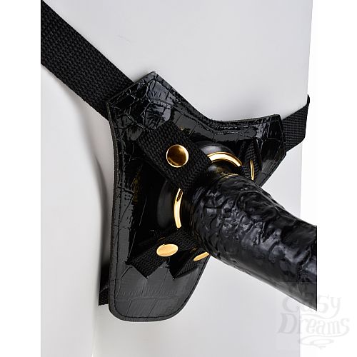  4    Fetish Fantasy Gold Designer Strap-On   