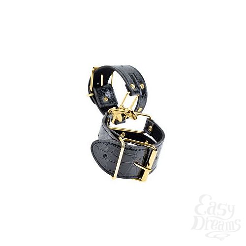  3      Cuffs