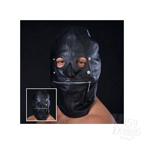 Фотография 1:  Закрытый шлем с отверстиями для глаз Фотография 1:  Закрытый шлем с отверстиями для глаз