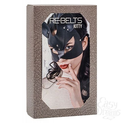 3      Kitty Black 