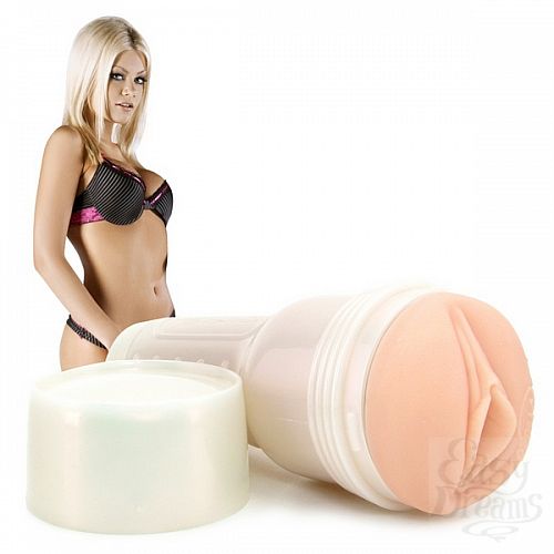  3   Fleshlight Riley Steele