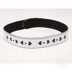 Ошейник кожаный белый шириной 20мм с аппликацией в виде сердечек 3108-3  Ошейник кожаный белый шириной 20мм с аппликацией в виде сердечек 3108-3